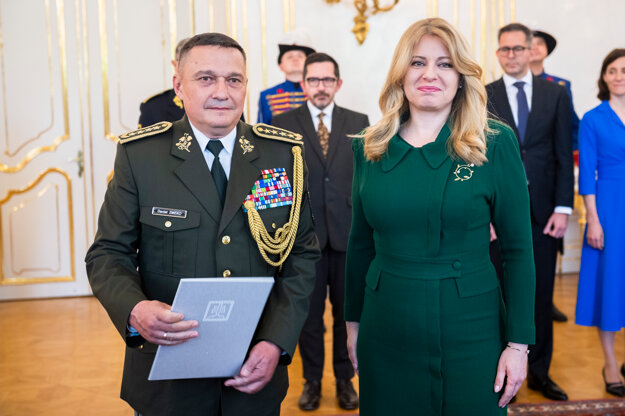 General Daniel Zumeko and President Zuzana Chaptova at the Presidential Residence on May 4, 2022.