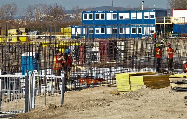 Construction workers constructing a nest complex in the Bratislava district of Petržalka on March 18, 2022