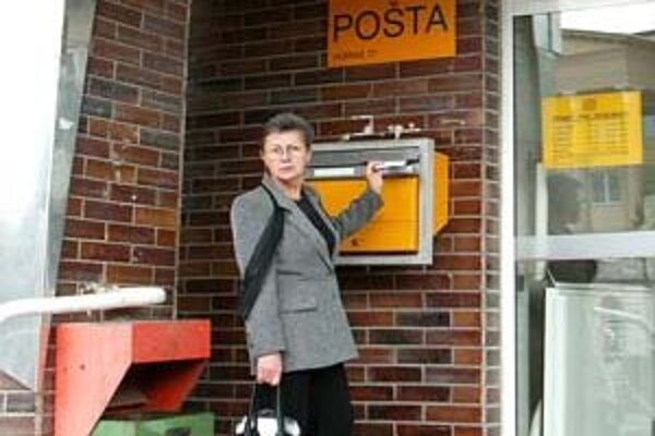 Monopol Slovenskej pošty možno porušujú iní doručovatelia svojou nezákonnou činnosťou.