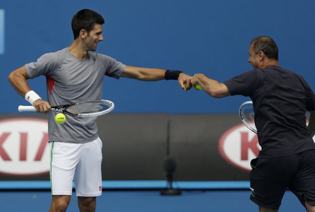 MArián Vajda je trénerom Novaka Djokoviča už desať rokov.
