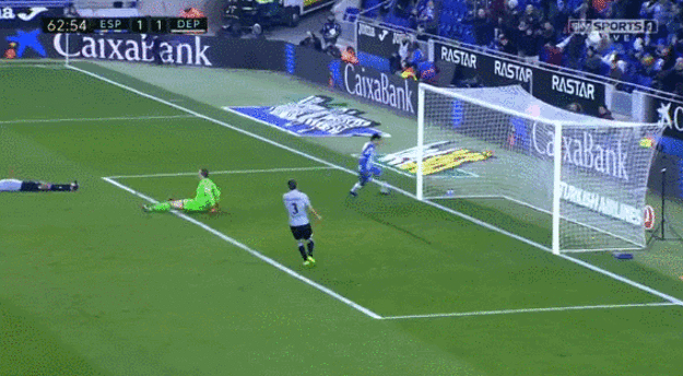 Gerard Moreno vyrovnáva na 1:1.