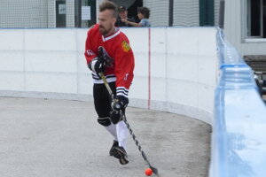 Skalická hokejbalová liga, semifinále Indiáni - Legendy
