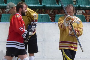 Skalická hokejbalová liga, semifinále Indiáni - Legendy