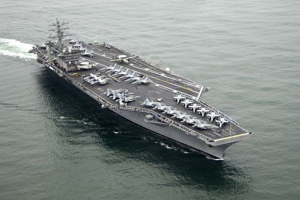 USS Nimitz (CVN-68).