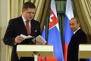 Robert Fico a Vladimir Putin sa v Moskve stretli aj v roku 2009.