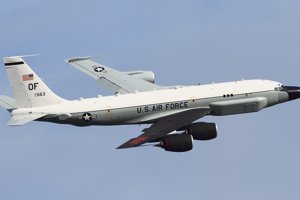 Americké špionážne lietadlo Boeing RC-135S.