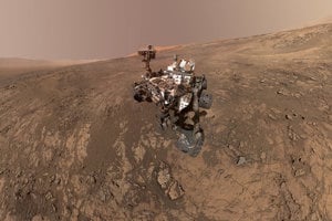 Sonda Curiosity našla nezvratný dôkaz o organickcýh zlúčeninách v starodávnej hornine z Marsu.