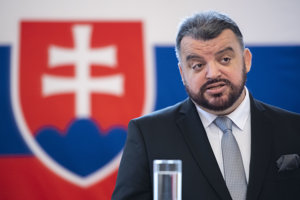 Eduard Chmelár.