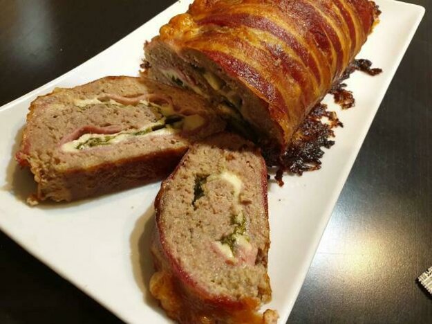Roll of minced meat