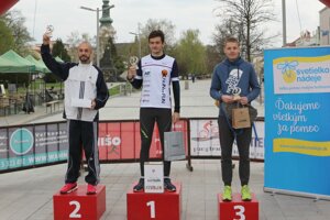 Traja najúspešnejší v mužskej hlavnej kategórii do 39 rokov