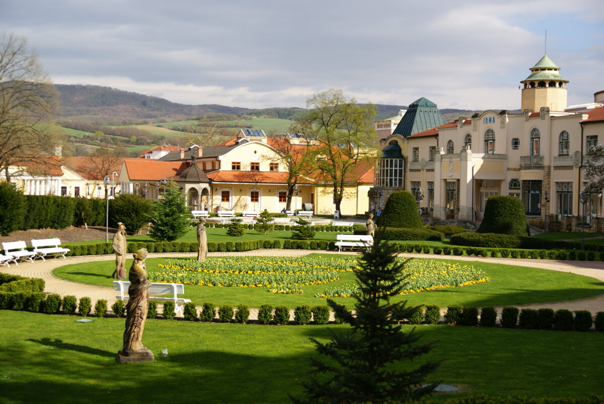 Zoznamka v architektúre školy