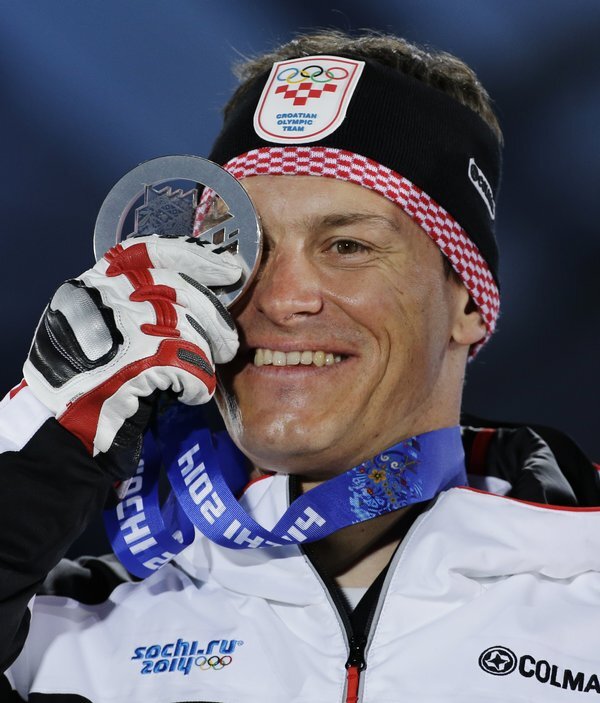 sochi_olympics_medals_ceremony_alpine_sk_r887_res.jpeg sochi_olympics_medals_ceremony_alpine_sk_r887_res.jpeg