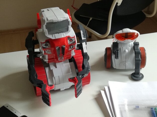 Robotické stavebnice.