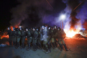 Protesty vypukli v dedine Novi Sanžary v Poltavskom regióne.