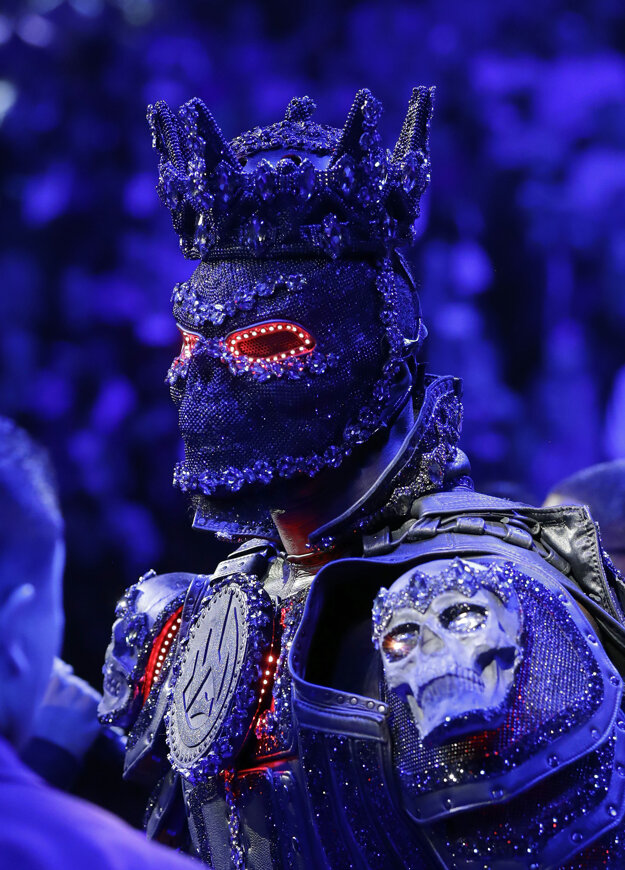 Deontay Wilder v kostýme, ktorý viní za svoju prehru.