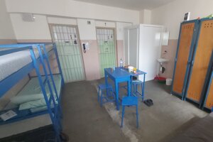Cela v Ústave na výkon väzby v Žiline. 