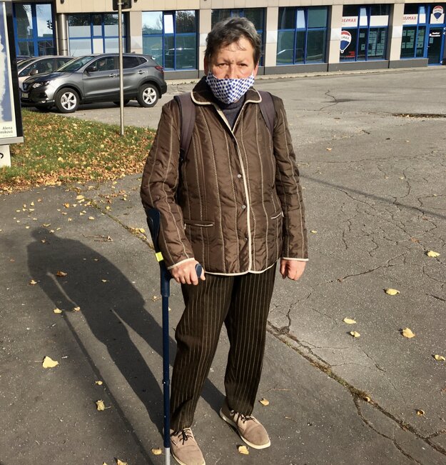 Dôchodkyňa Magdaléna Boďová sa sem tam rada prejde po obed.