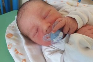 Michal Orávik (3220 g, 49cm) sa narodil 29.5.2024 Dominike a Štefanovi z Udiče. Teší sa na neho brat Štefan.