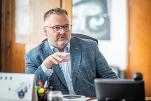 Nový šéf ŽSR: Česi presmerovali peniaze z asfaltu na koľaje. Sú tri kroky pred nami