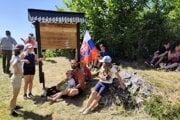 Jasenovčania si na Vyšehrade vypočuli zaujímavé prednášky o jeho histórii. 