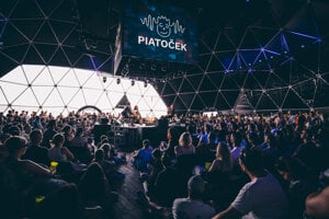 Piatoček na Pohode s Katkou Koščovou a Supom: Aké je byť geneticky modifikovanou kukuricou?