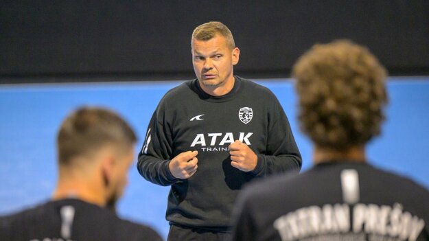 Na snímke hlavný tréner Tatrana Prešov Radoslav Antl. (zdroj: TASR)