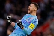 Martin Dúbravka v drese Newcastle United.