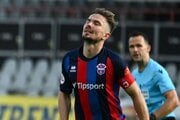 Futbalista a kapitán ViOnu Zlaté Moravce Denis Duga.