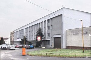 Väznica na Floriánskej ulici, kde mal Jozef nastúpiť. Napokon ho tam priviezli policajti.