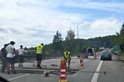 Výmena mostných záverov za tunelom Horelica. 