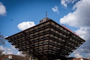 STVR stopla rubriku o hoaxoch Overovňa, nepáčila sa Dankovi ani Danišovi