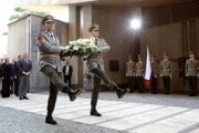 Čestná stráž Ozbrojených síl SR na oslavách 81. výročia Slovenského národného povstania. 
