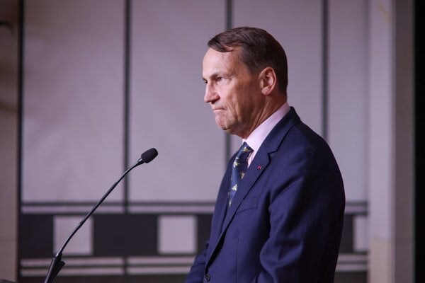 Poľský minister zahraničných vecí Radoslaw Sikorski. 