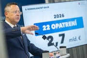 Minister financií Ladislav Kamenický
