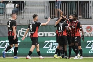 ONLINE: V Trnave sa začalo najväčšie slovenské derby. Spartak čelí Slovanu