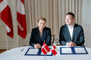 Dánska premiérka Mette Frederiksen a líder grónskej vlády Jens-Frederik Nielsen.