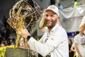 Levice musia hrať Ligu majstrov v Bratislave. Najradšej by sme vypravili vlak, tvrdí šéf