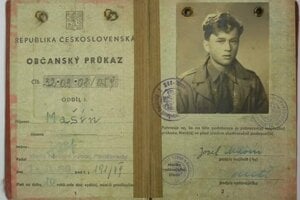 Občiansky preukaz Josefa Mašína z čias Československa