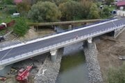 Vrcholiaca rekonštrukcia mosta v Ploskom sa napokon preplatí najmä z eurofondov.