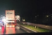 Zrazili sa dva kamióny.