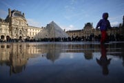 Parížske múzeum Louvre.