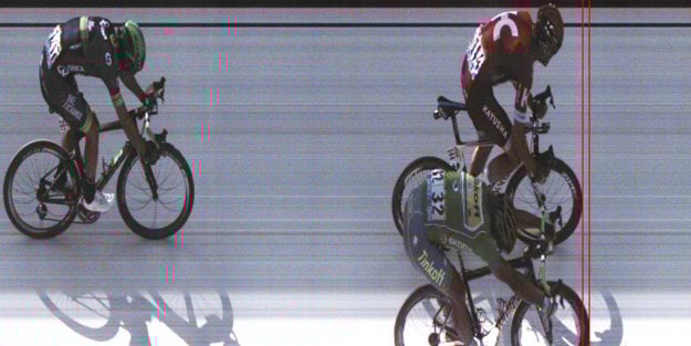 V pondelok triumfoval Peter Sagan len o milimetre.