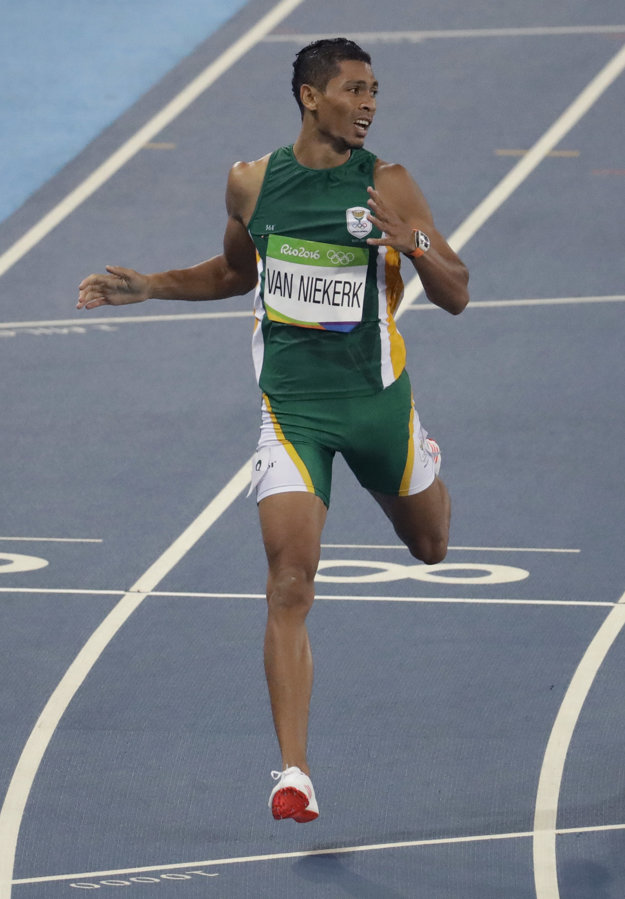 Wayde Van Niekerk dobieha vo svetovom rekorde.