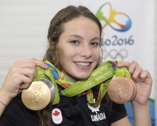 Penny Oleksiaková má iba 16 rokov, ale v plaveckom bazéne jej stačí málokto. Už má aj dôkazy z olympiády.