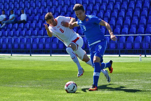 Ľubomír Tupta (vpravo) je aj mládežníckym slovenským reprezentantom.