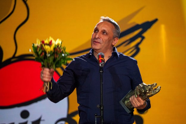 Sochár a maliar Miloš Rác z Považskej Bystrice. Nominovaný bol v kategórii Kultúra za umelecké stvárnenie života rómskej komunity.