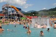 Bešeňová je už roky známa vďaka aquaparku na celom Slovensku aj v okolitých krajinách. Takto vyzeral v roku 2008. 