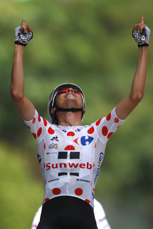 Vlani získal bodkovaný dres na Tour de France domáci Warren Barguil.