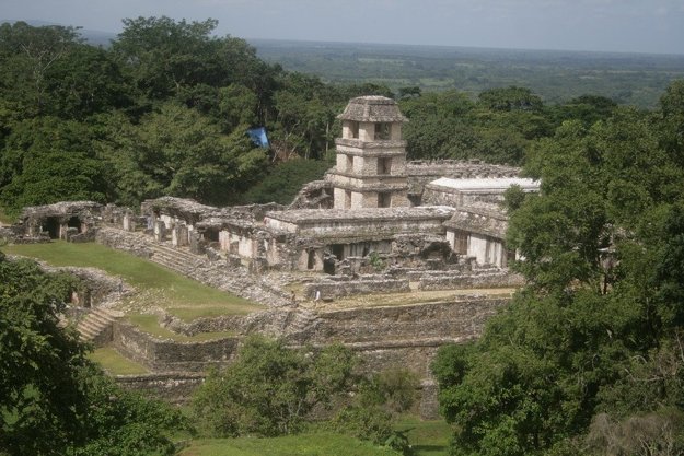 Mayské mesto Palenque.