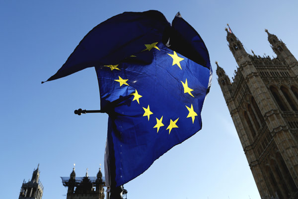 Rakúsky kancelár Kurz je pripravený podporiť odklad brexitu